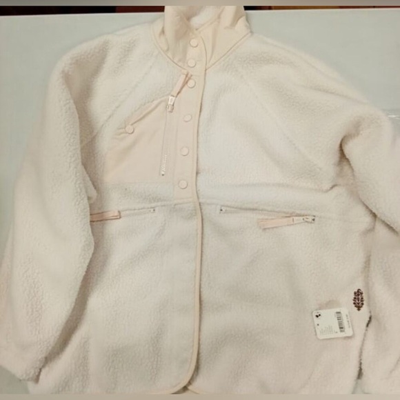 FP MOVEMENT X HATCH NEUTRAL HIT THE SLOPES FLEECE JACKET - Picture 6 of 6